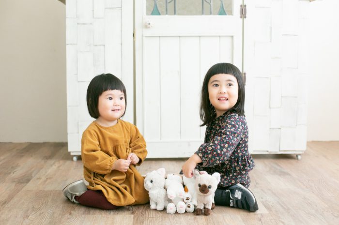 4歳子供写真,家族写真,スタジオ撮影,2歳子ども写真,姉妹