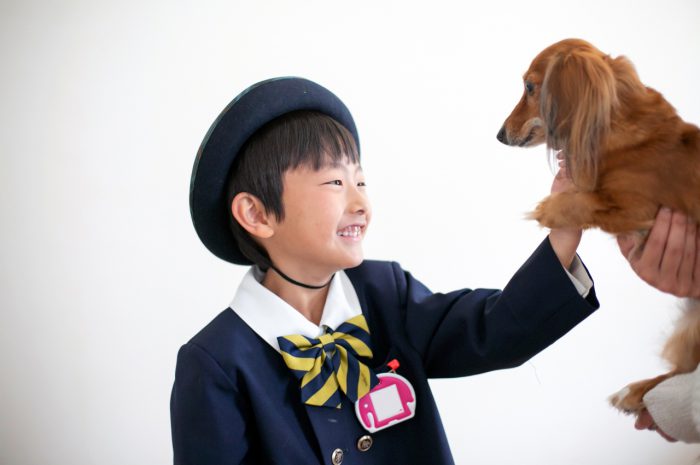 ワンちゃんと一緒に卒園写真2