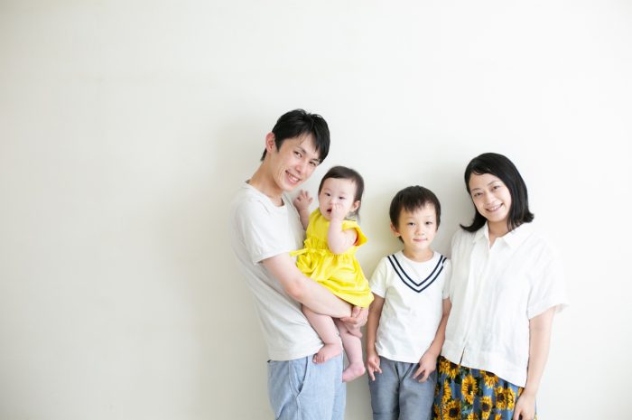 5歳七五三と0歳の兄妹撮影,家族撮影,家族写真,東京スタジオ,4人家族