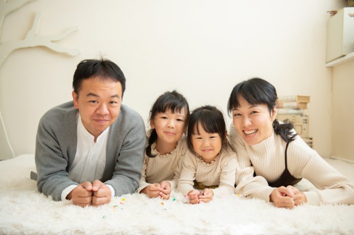 家族写真,渋谷スタジオ撮影,仲良し撮影,仲良し家族