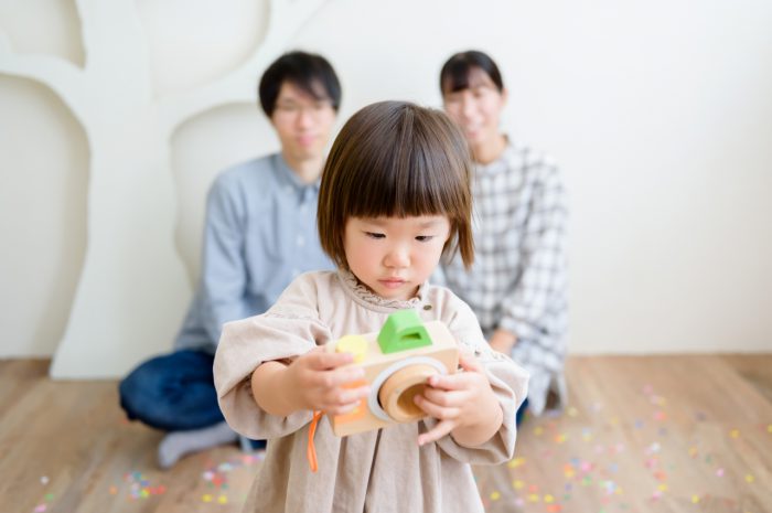 家族写真,2歳女の子,記念写真