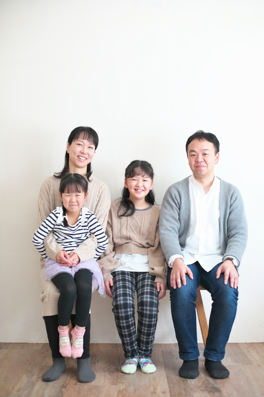 4人家族,家族撮影,スタジオ撮影,渋谷スタジオ,明るい撮影