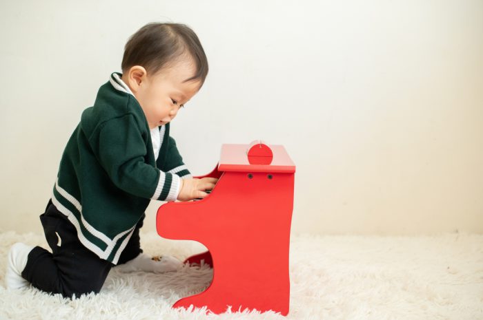 1歳誕生日記念,スタジオ撮影,1歳男の子,1歳誕生日,STUDIO撮ろうよ,ピアノと