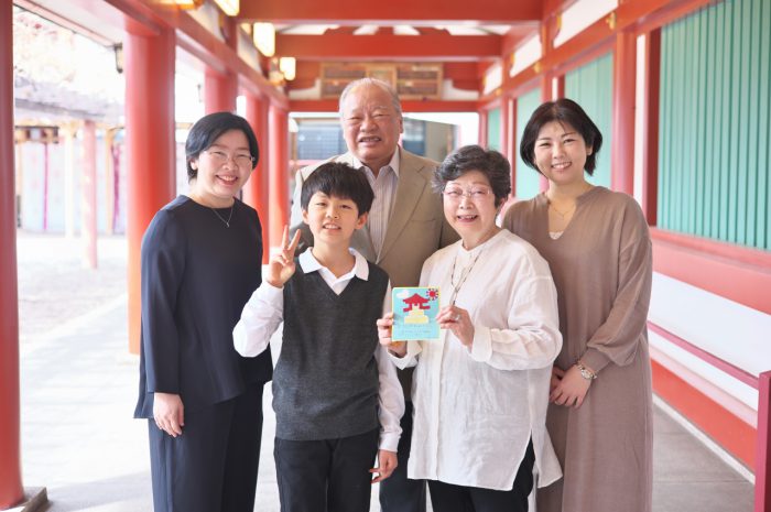 金婚式,出張撮影,赤坂日枝神社,家族写真,孫,結婚50年,ポートレート,家族