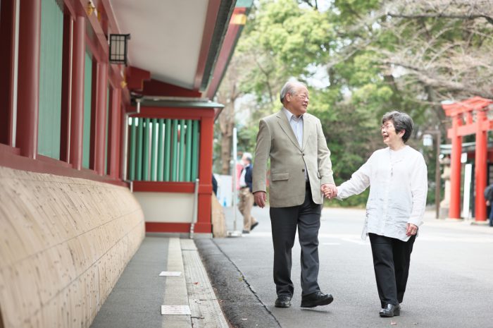 金婚式,出張撮影,赤坂日枝神社,家族写真,孫,結婚50年,手