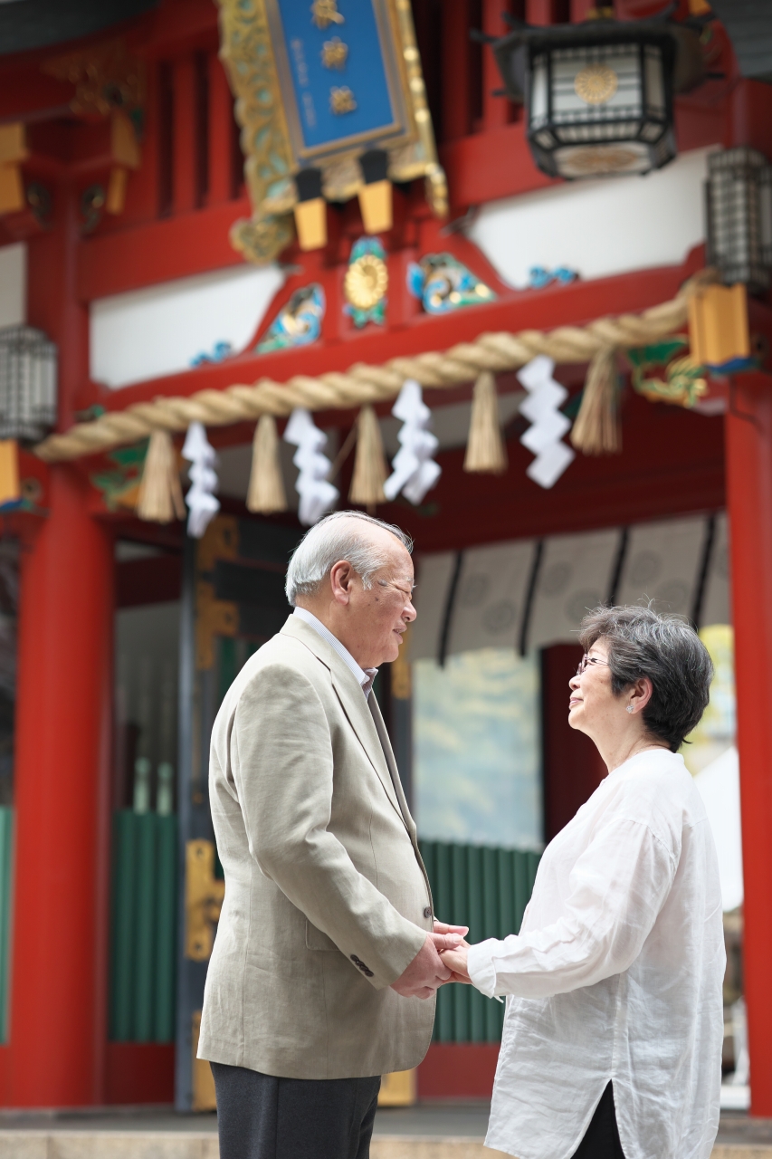 金婚式,出張撮影,赤坂日枝神社,家族写真,孫,結婚50年,記念