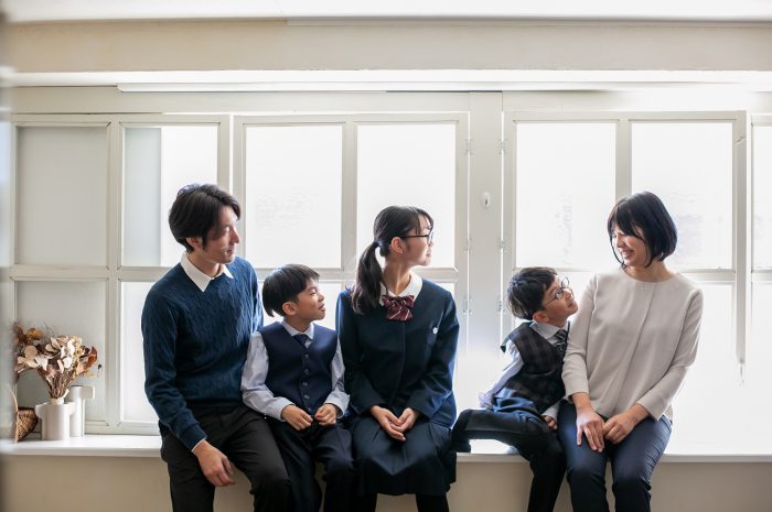 5人家族,家族写真撮影,ファミリーフォト,スタジオ撮ろうよ,渋谷スタジオ